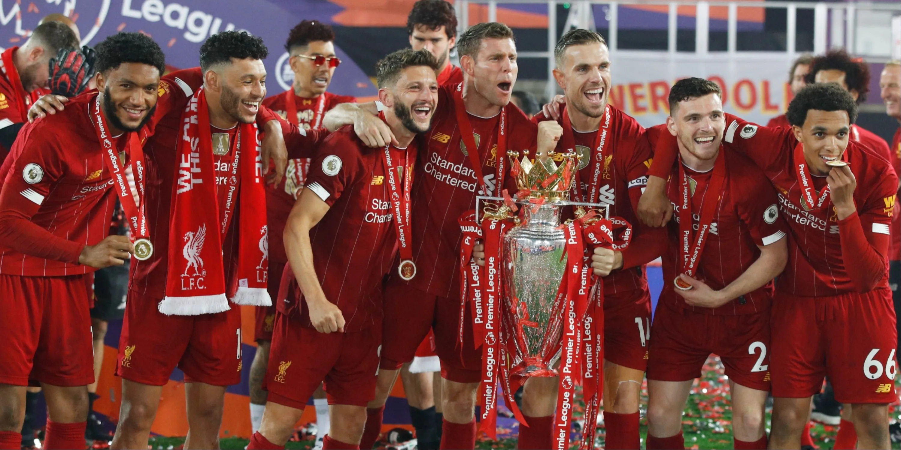 Hình ảnh biểu trưng của Liverpool FC với khẩu hiệu You'll Never Walk Alone