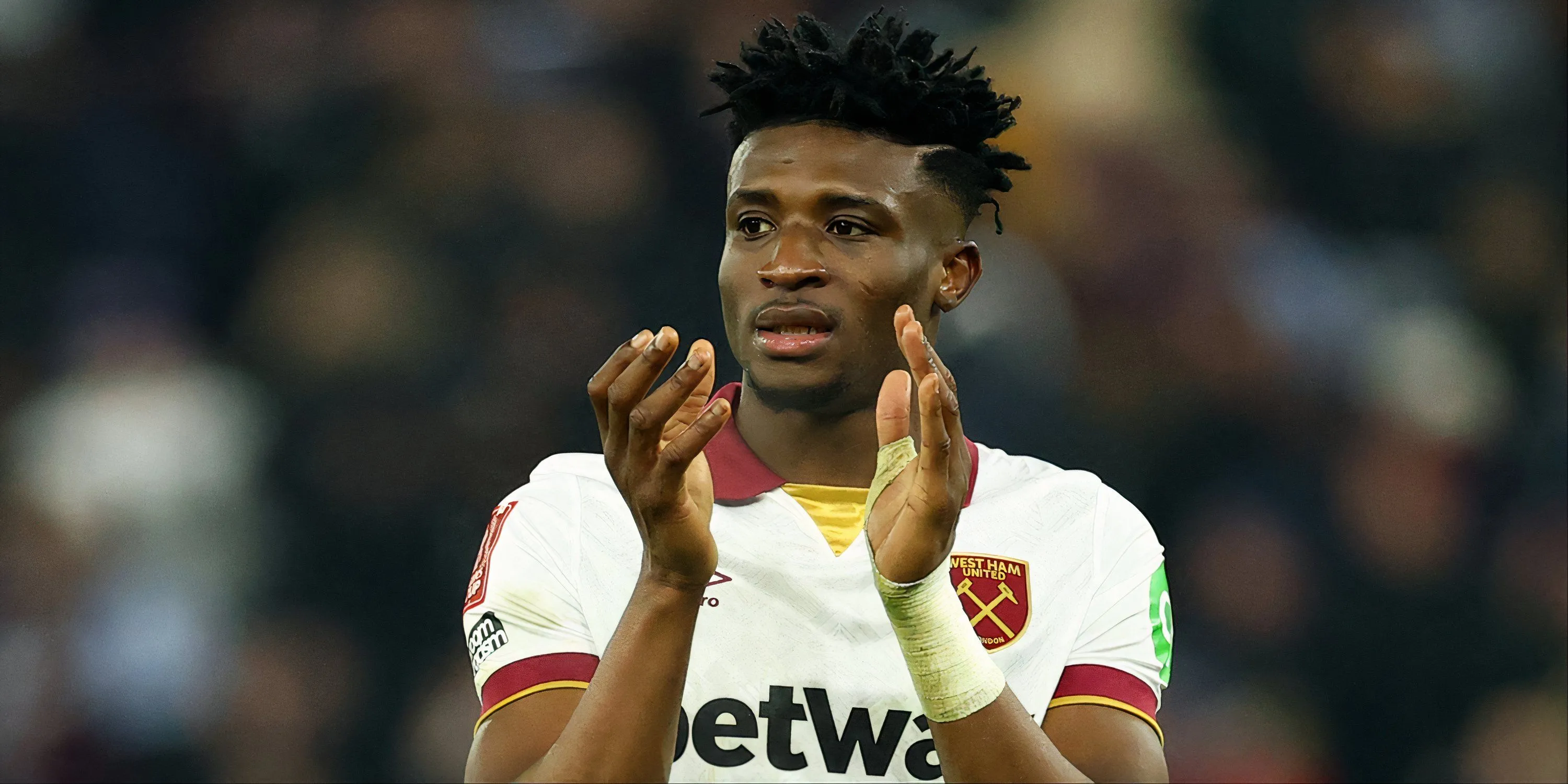 Mohammed Kudus ăn mừng bàn thắng trong màu áo West Ham United