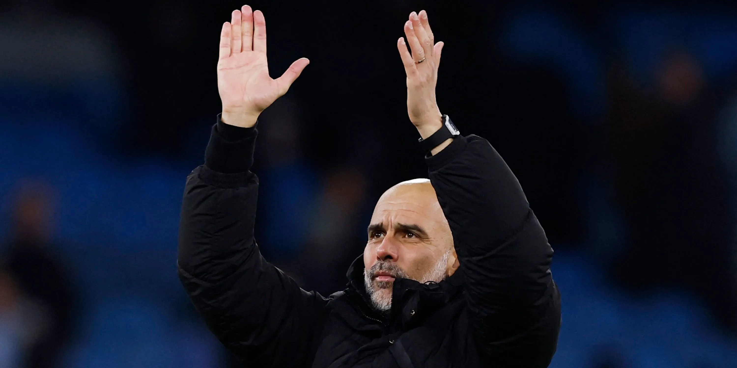 HLV Pep Guardiola của Manchester City ăn mừng sau trận đấu