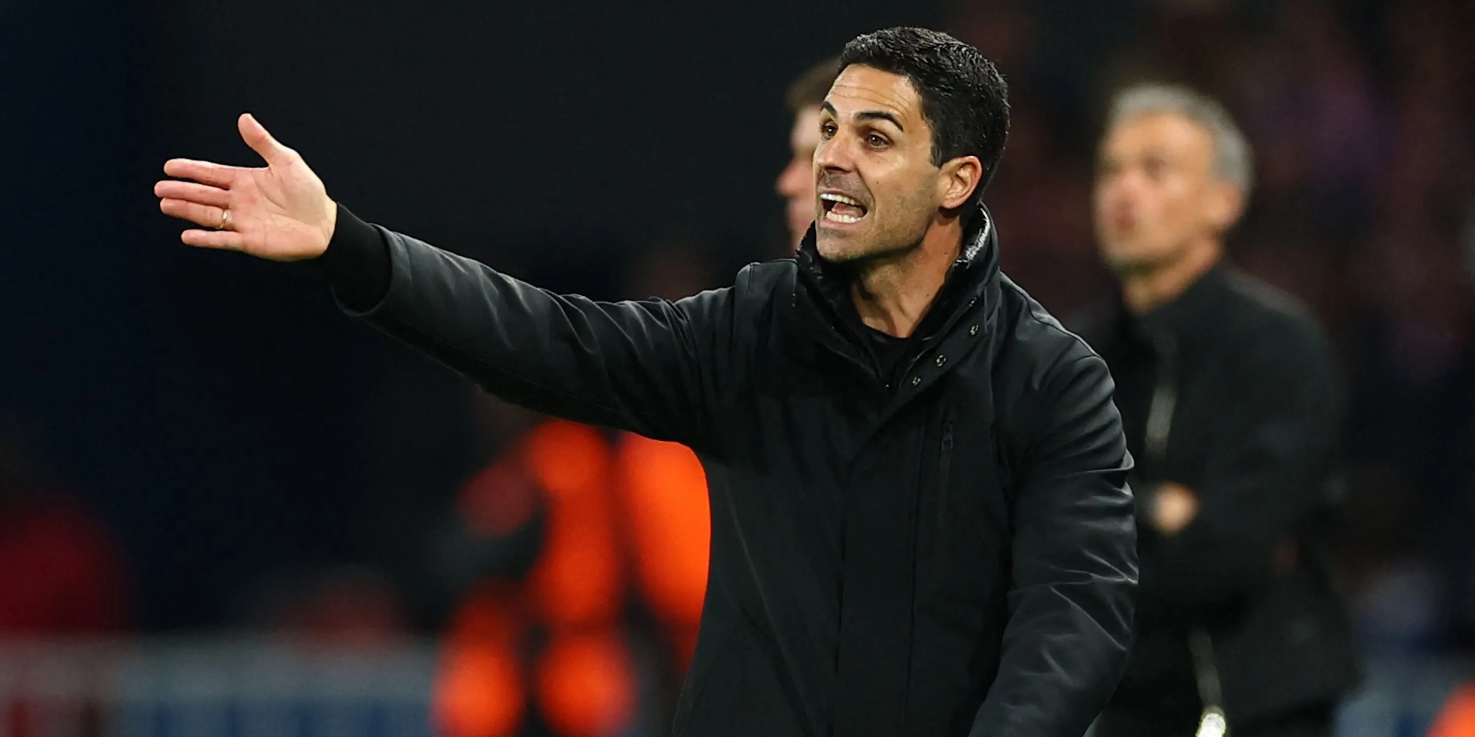 Huấn luyện viên Mikel Arteta của Arsenal đang tìm cách cải thiện hàng công