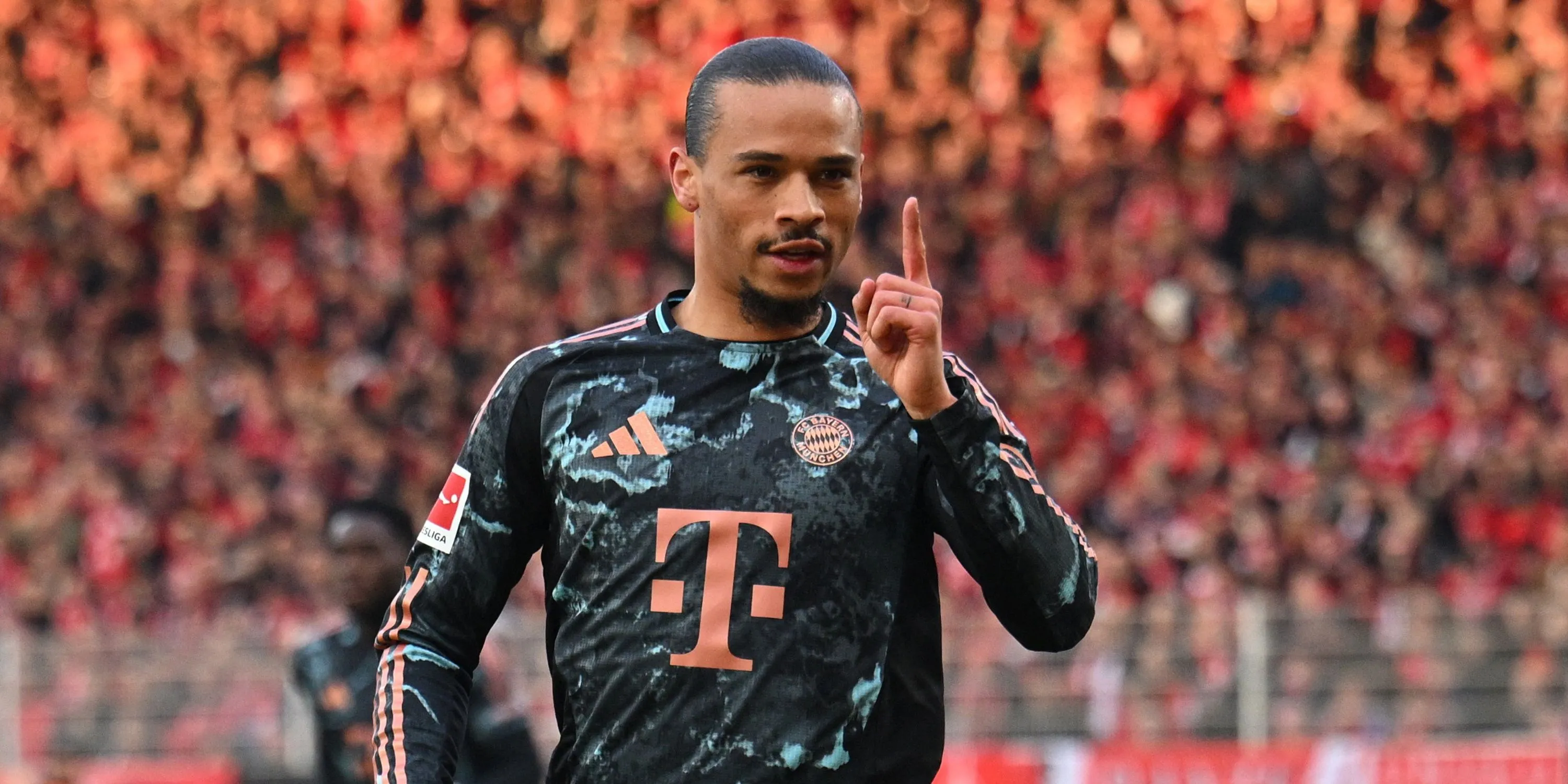 Leroy Sané trong màu áo Bayern Munich, cầu thủ được đồn đoán gia nhập Arsenal