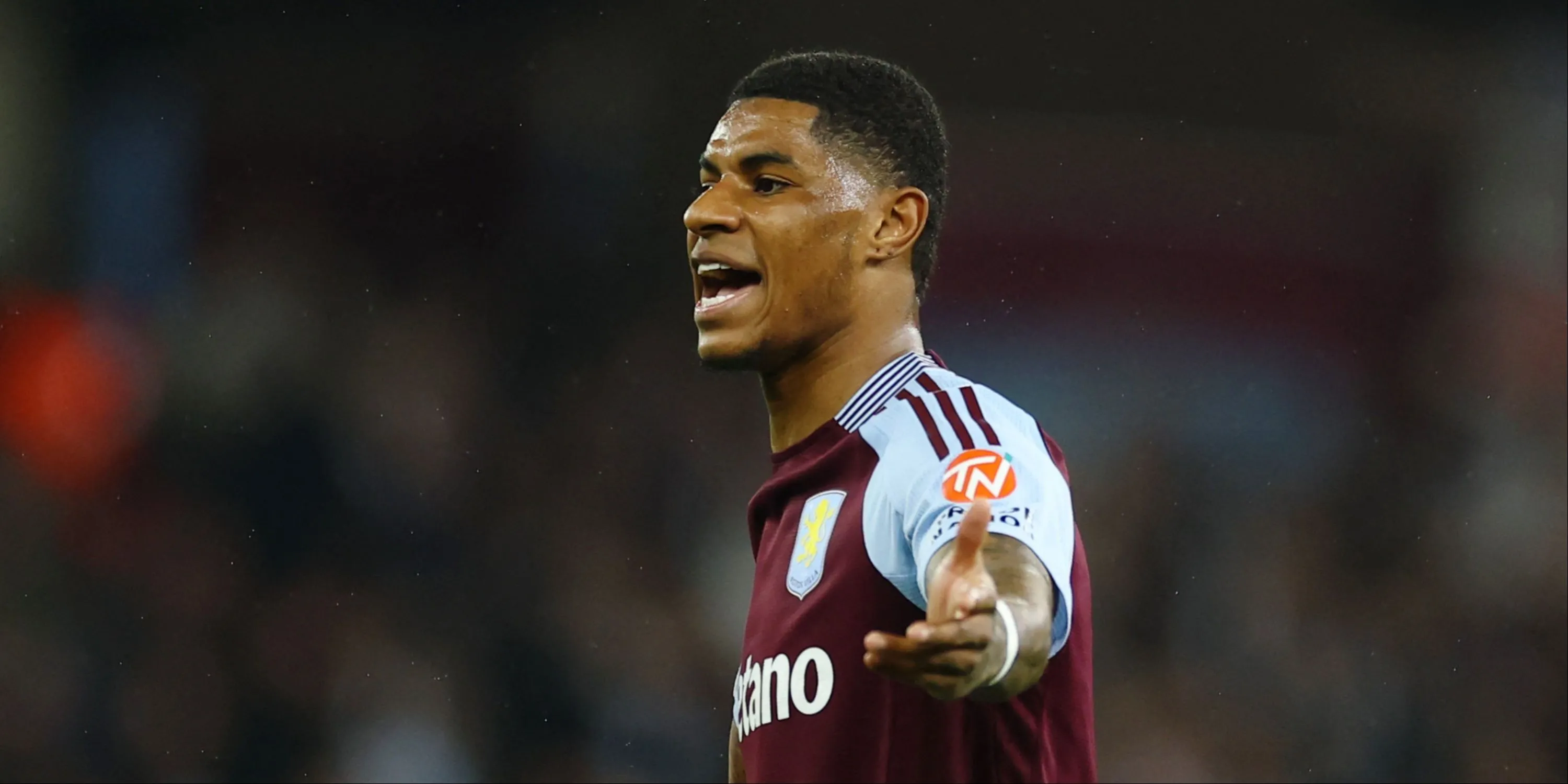 Marcus Rashford thi đấu ấn tượng trong màu áo Aston Villa