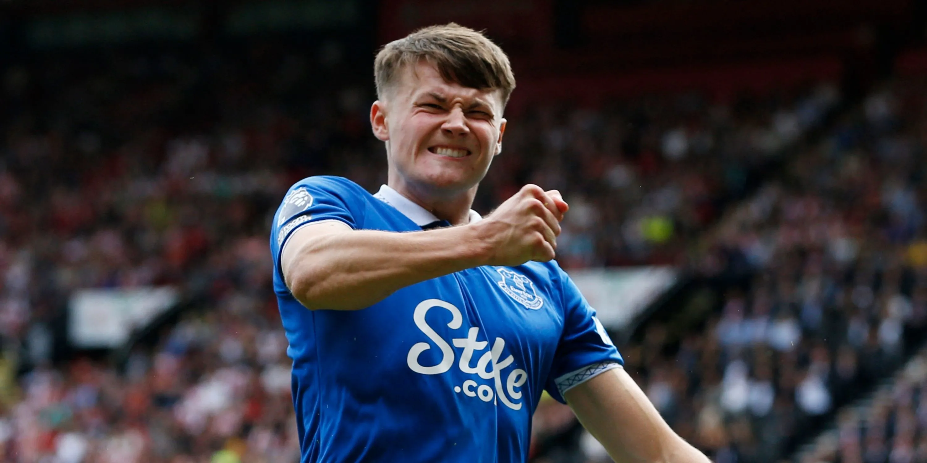 Nathan Patterson tập luyện cùng Everton dưới thời HLV Sean Dyche