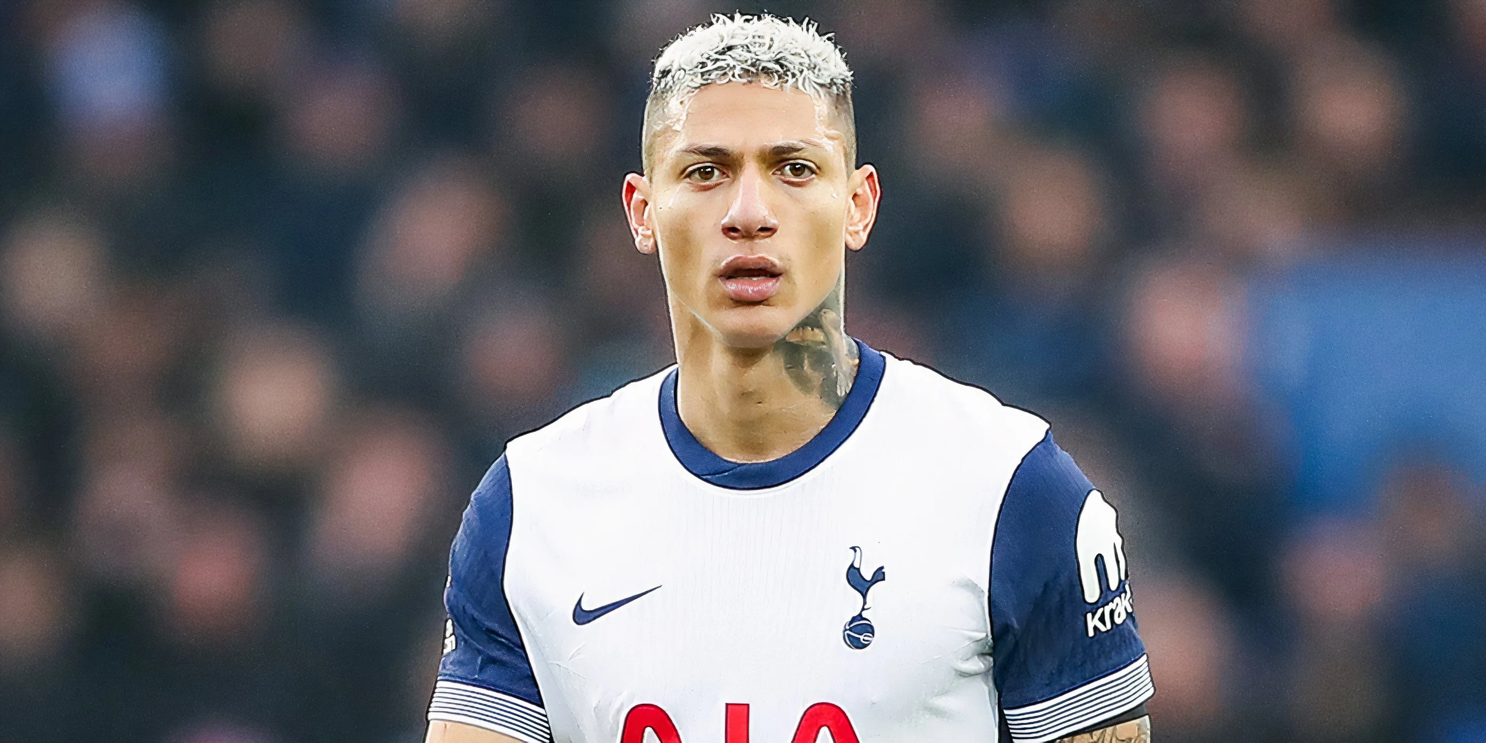 Richarlison thi đấu cho Tottenham Hotspur trong mùa giải 2024/25