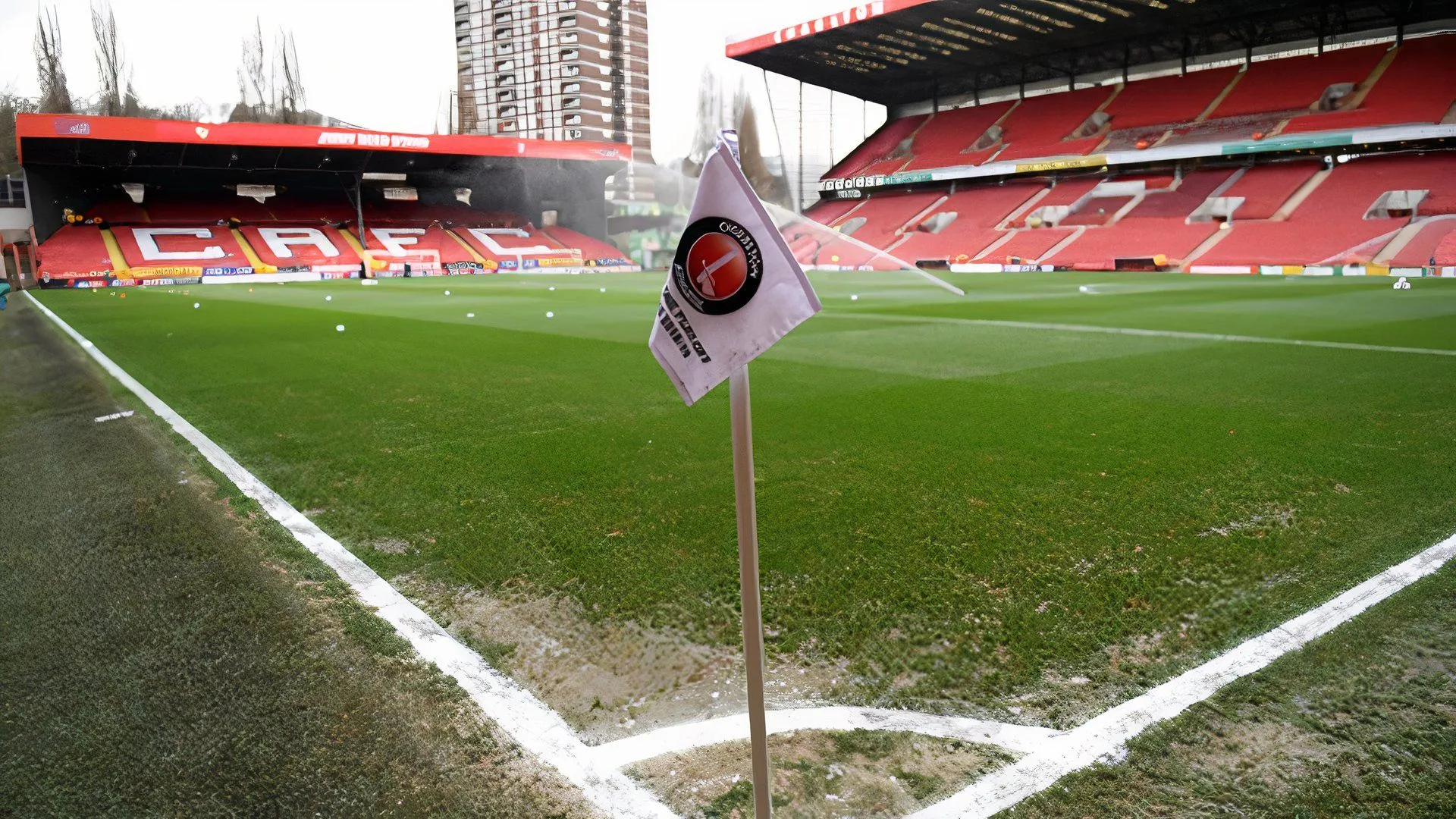 Sân vận động The Valley, sân nhà của Charlton Athletic, nơi kỳ vọng sẽ bùng nổ ở trận lượt về bán kết play-off League One