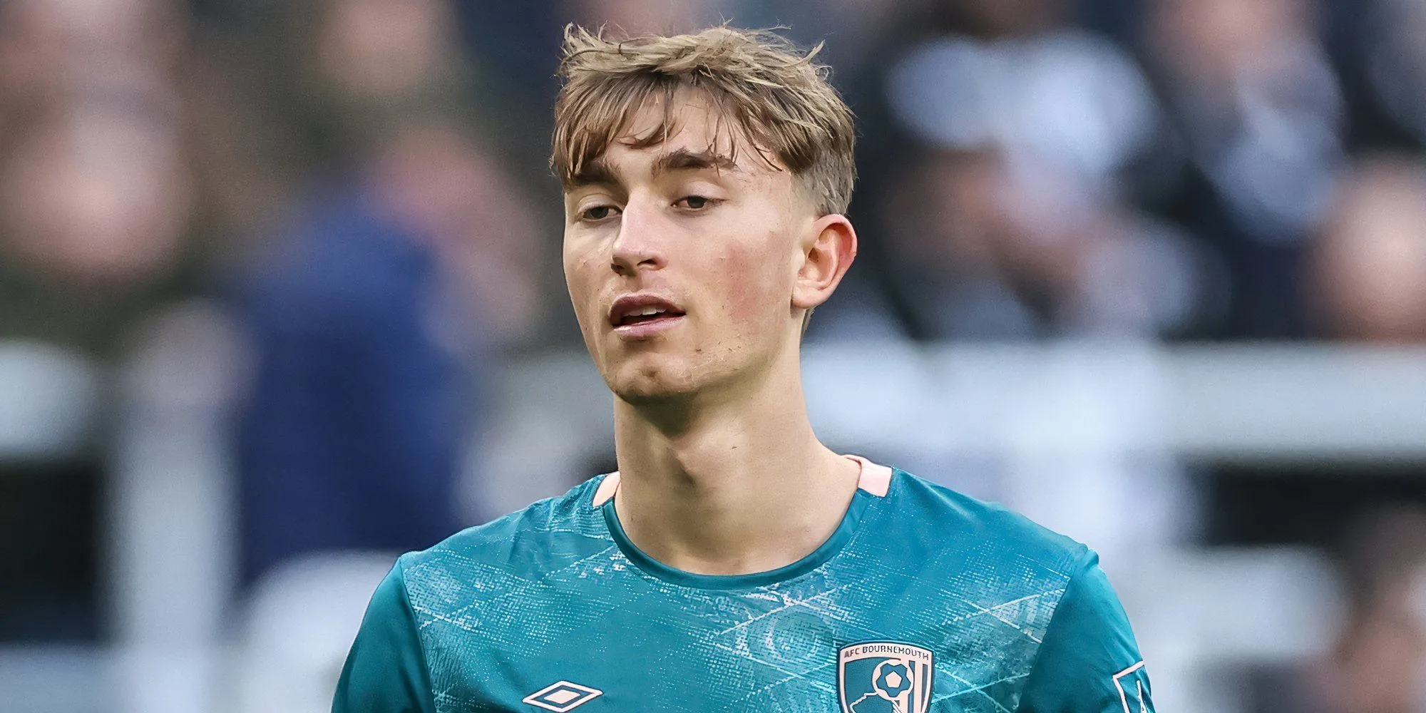 Trung vệ trẻ Dean Huijsen, mục tiêu chuyển nhượng hụt của Liverpool và Arsenal, gia nhập Real Madrid