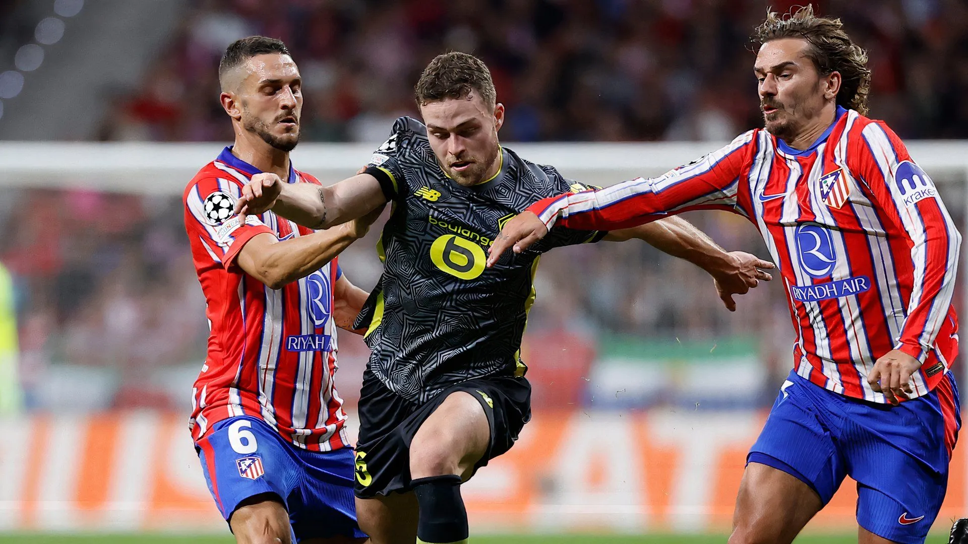 Hậu vệ Gabriel Gudmundsson trong màu áo câu lạc bộ Lille