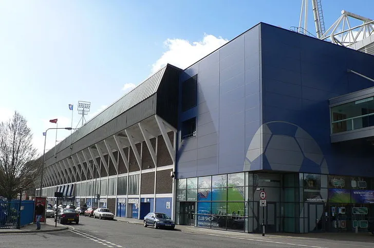Khán đài Cobbold Stand tại sân nhà Ipswich Town