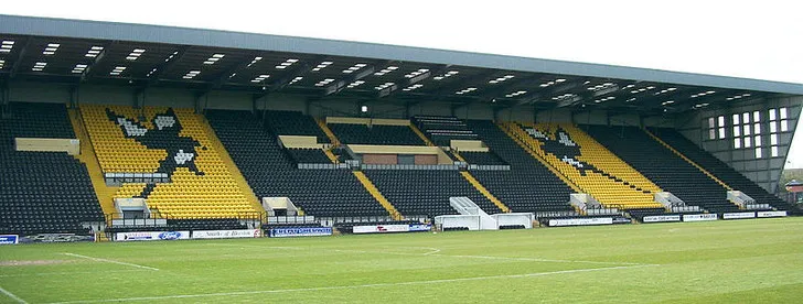 Khán đài Derek Pavis, khán đài chính của Meadow Lane