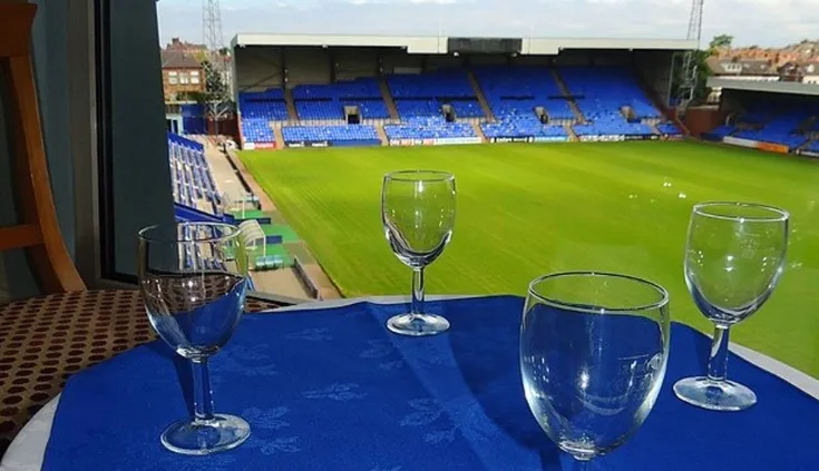 Khu vực tiếp đón khách VIP tại sân Prenton Park