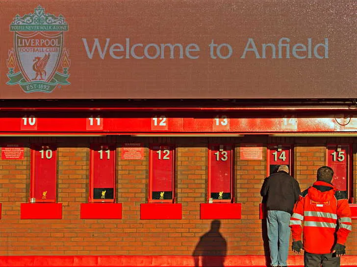Quầy bán vé của Liverpool FC tại sân Anfield