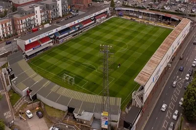 Sân vận động Edgar Street nhìn từ trên cao, biểu tượng của bóng đá Hereford