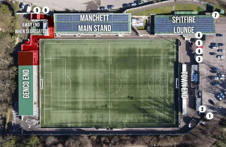 Sơ đồ tổng thể chỗ ngồi và các khu vực khán đài tại sân Gallagher Stadium.