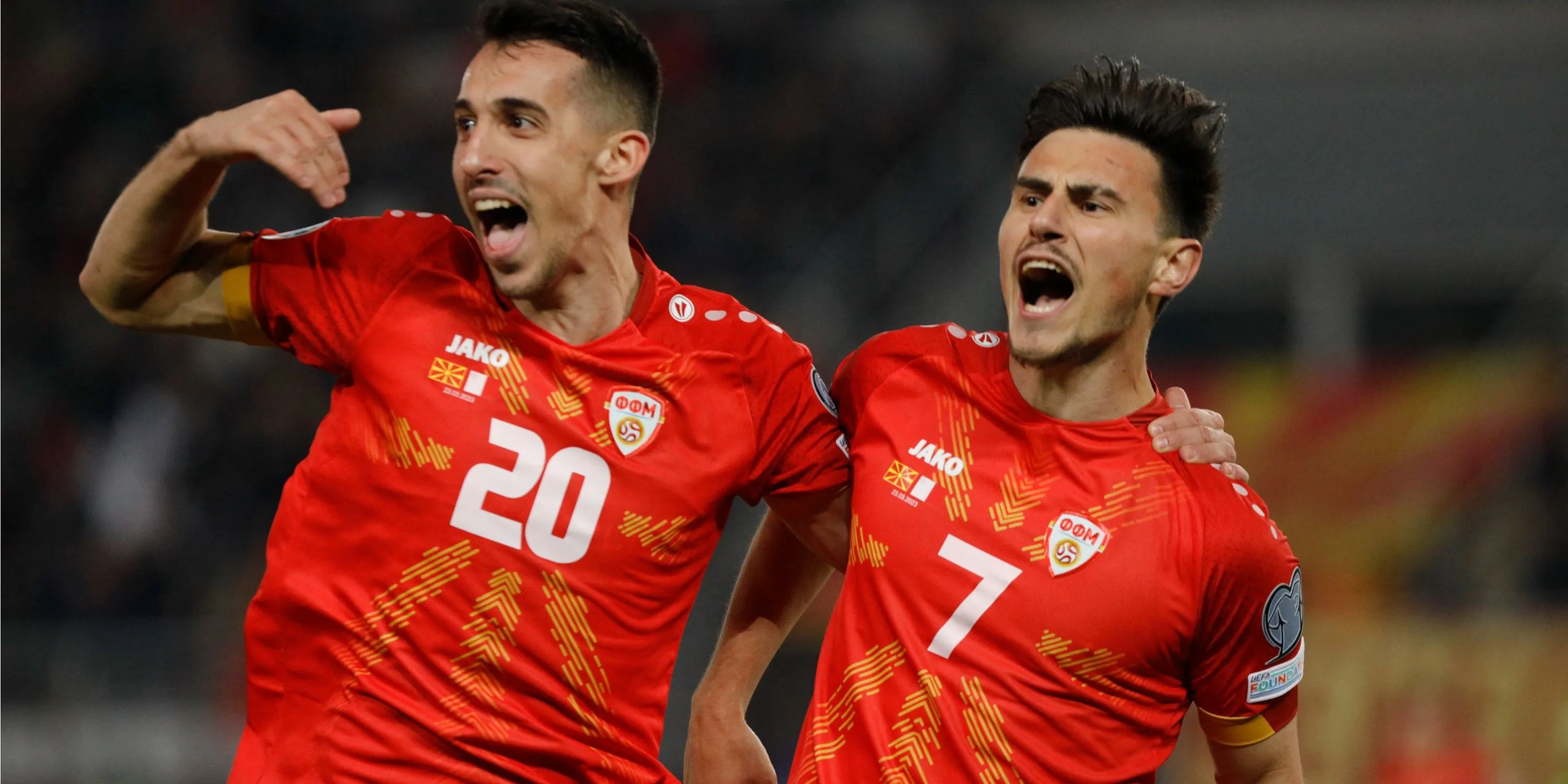Tiền đạo Bojan Miovski trong màu áo Girona