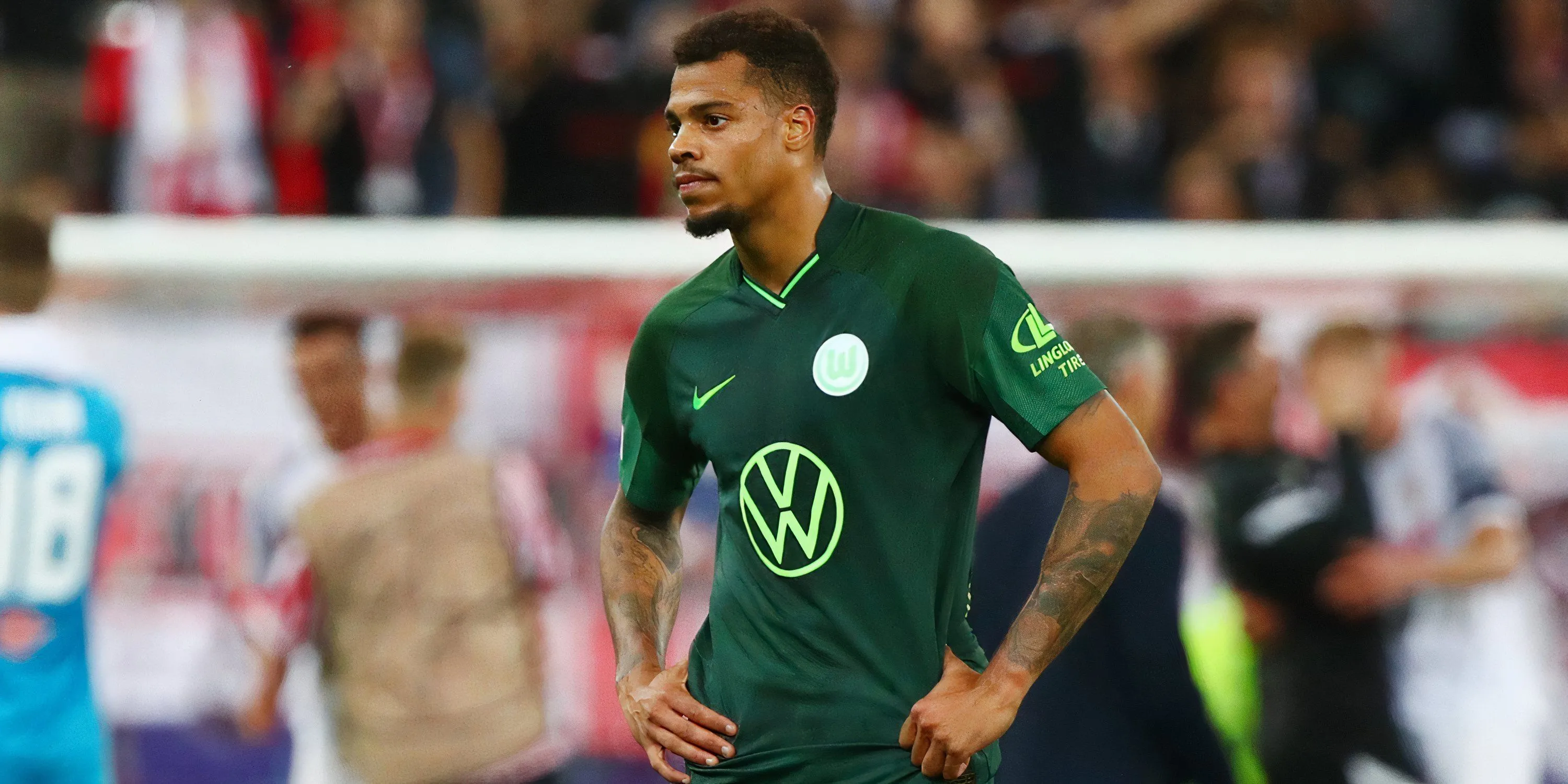 Tiền đạo Lukas Nmecha chuyển đến Leeds United từ Wolfsburg