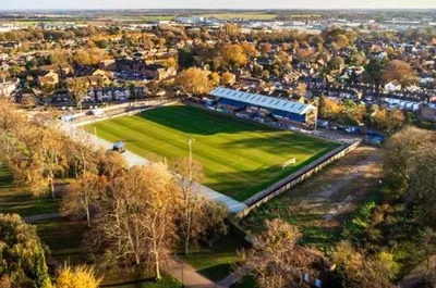 Toàn cảnh sân vận động The Walks, ngôi nhà của King's Lynn Town FC