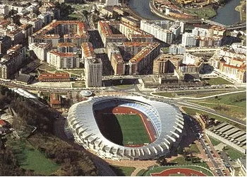Tổng quan kiến trúc bên ngoài Sân vận động Anoeta (Reale Arena) hiện đại