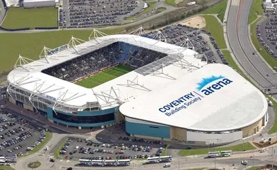 Tổng quan sân vận động Coventry Building Society Arena từ trên cao, thể hiện kiến trúc hiện đại.