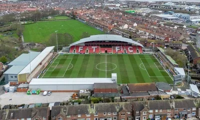 Tổng quan sân vận động Highbury của Fleetwood Town từ trên cao