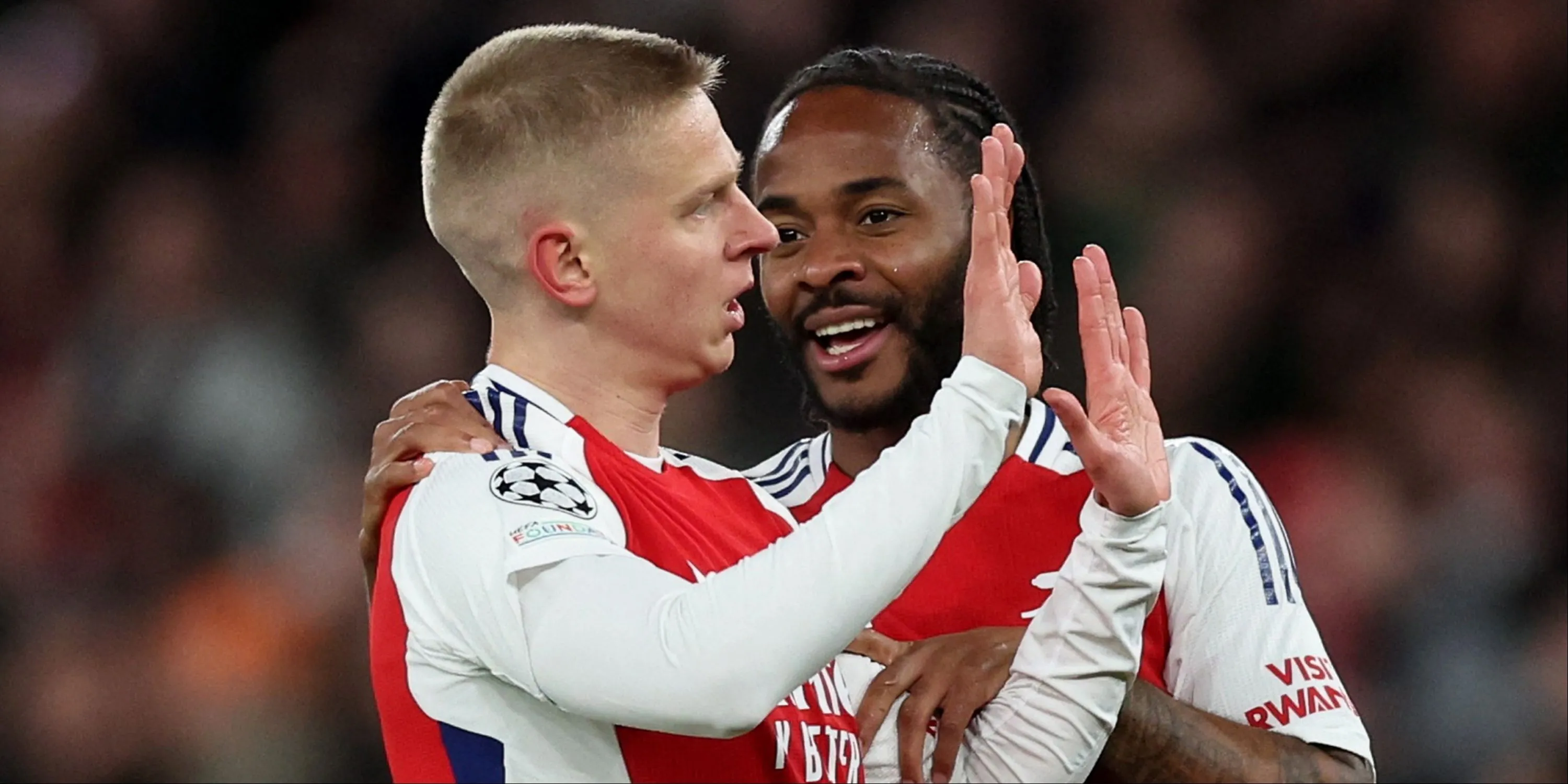 Oleksandr Zinchenko trong màu áo Arsenal thi đấu tại Ngoại hạng Anh.