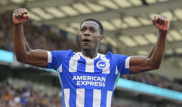 Danny Welbeck trong màu áo Brighton, biểu hiện phong độ ổn định ở tuổi 34.