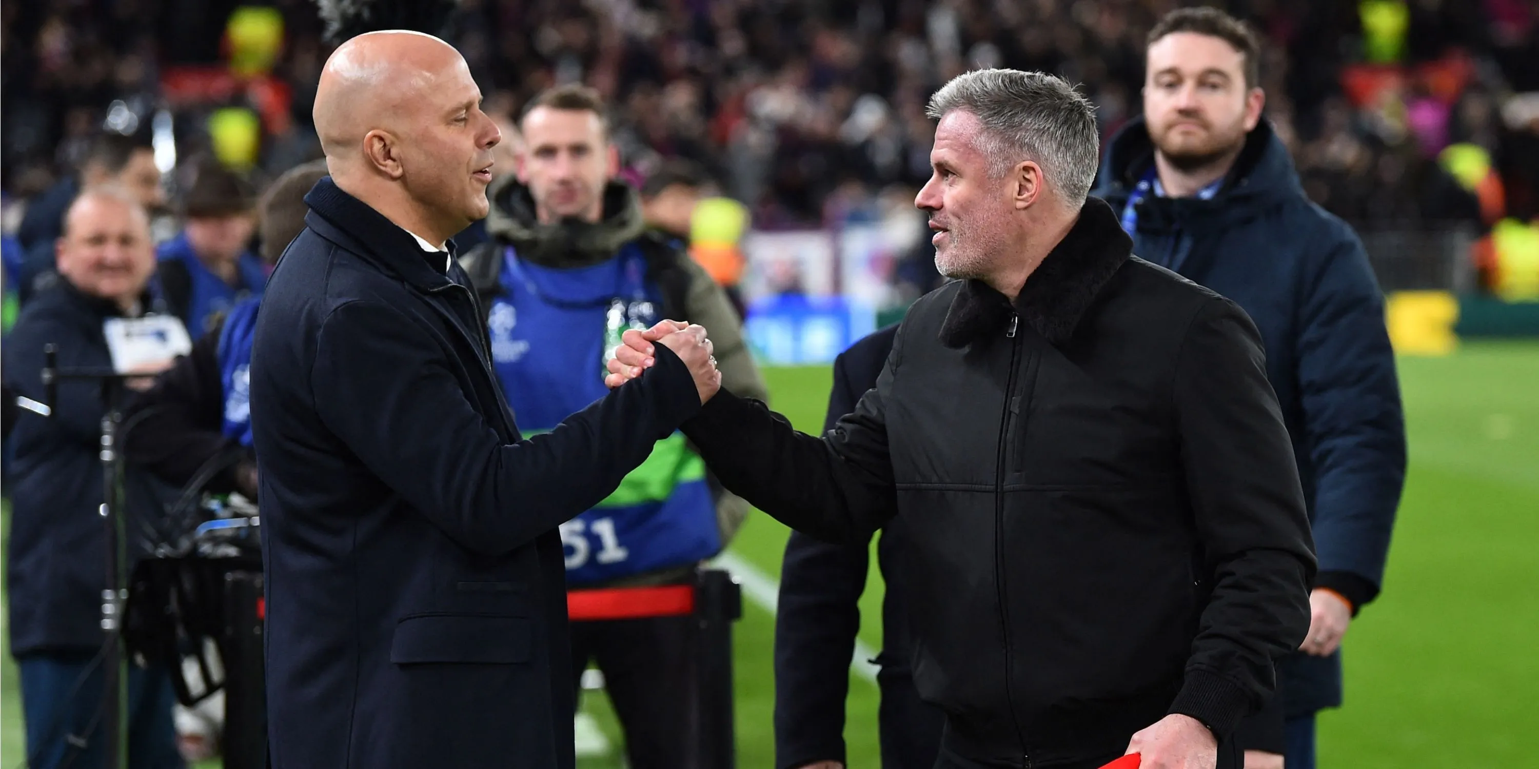 Jamie Carragher phát biểu về khủng hoảng hàng thủ Liverpool và mức chi tiêu mùa hè