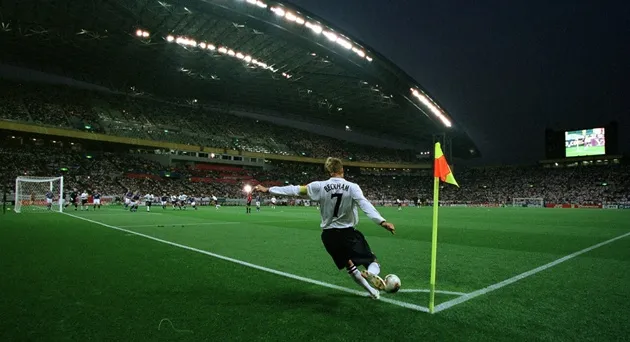 Pha phạt góc từ Declan Rice tại Emirates 2024 khiến Jurrien Timber đánh đầu mở tỷ số