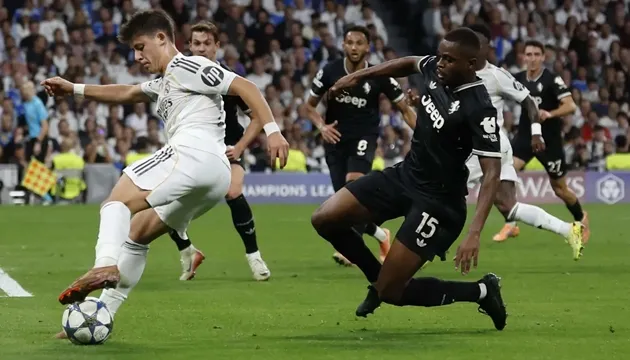 Sao trẻ Arda Guler của Real Madrid trong trận đấu Champions League, thể hiện tiềm năng