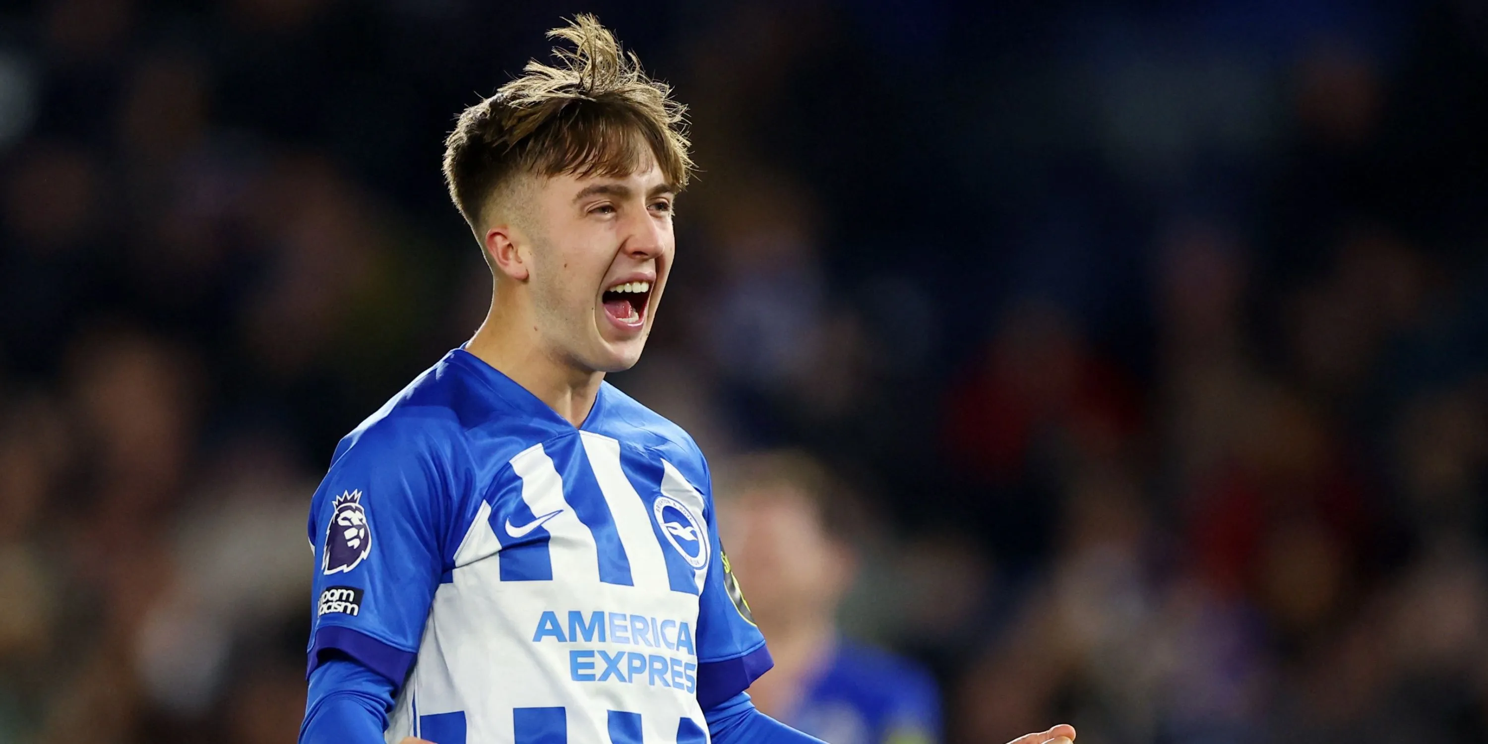 Hậu vệ Jack Hinshelwood của Brighton