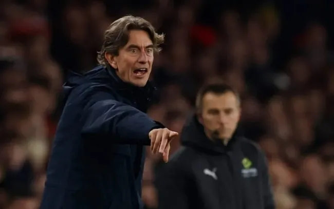 Tottenham của Frank nhận thất bại đậm