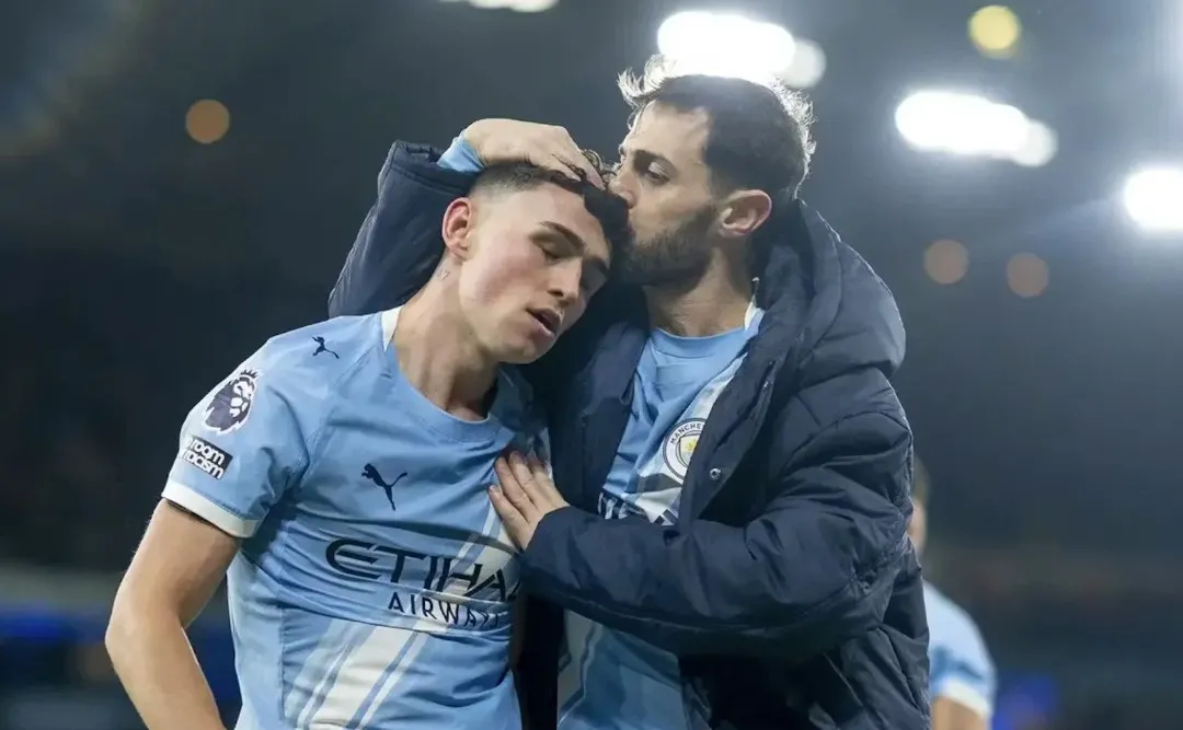 Bernardo Silva gửi thông điệp đến các đồng đội Man City