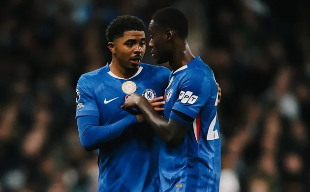 Cặp đôi trung vệ này đang ngày càng ăn ý hơn