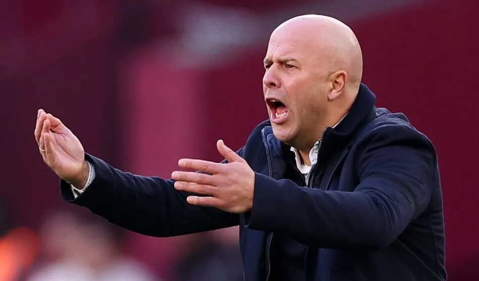 Phong độ của Liverpool lao dốc không tưởng