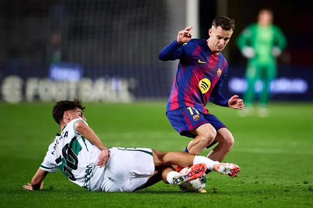 Marc Casado Ä‘Æ°á»£c Man Utd liÃªn há»‡ chiÃªu má»™.